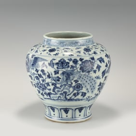 MING BLUE & WHITE PEACOCK JAR