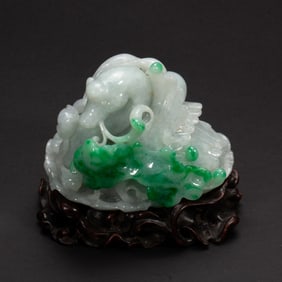 JADEITE CARVING