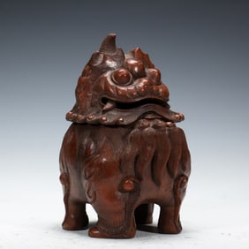 BAMBOO - CARVED LION - SHAPED INCENSE BURNER