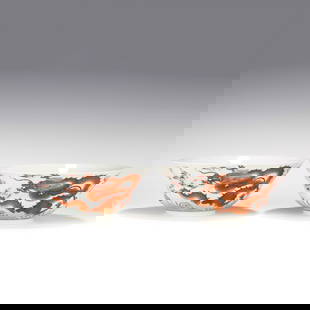 A PAIR OF QING FAMILLE ROSE FOLDED WAIST BOWLS: Measurements: Width: 8.5cm, Height: 7.5cm Pair of Chinese Qing Dynasty Qianlong Famille Rose Dragon Pattern Porcelain Bowls. The porcelain potted with a shallow body, slight deep, thick, flaring rim w