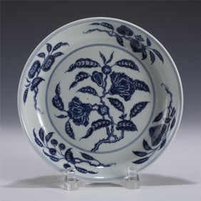 MING XUANDE BLUE & WHITE FLOWER PLATE