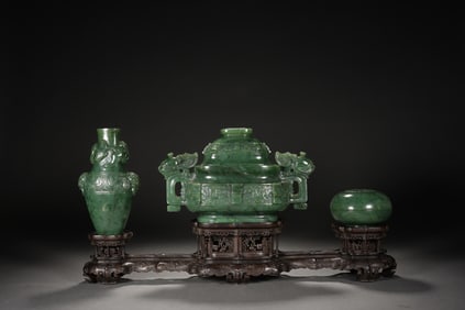 JADEITE CENSER, VASE AND BOX SET