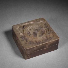 BRONZE INK BOX WITH EXQUISITE CARVINGS
