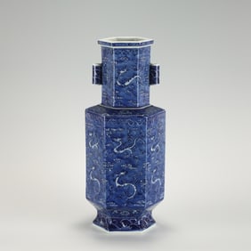 QING QIANLONG BLUE AND WHITE SIX SQUARE VASE