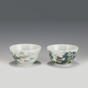 PAIR OF QIANLONG FAMILLE ROSE BOWLS