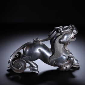 BRONZE MYTHICAL BEAST (PIXIU) SCULPTURE