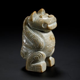 JADE MYTHICAL BEAST SCULPTURE WITH INTRICATE BODY CARVINGS