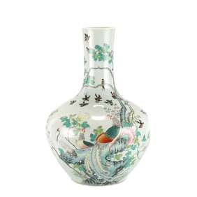 QING FAMILLE ROSE FLOWER AND BIRD CELESTIAL VASE WITH FIVE LINGS