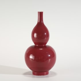 QING CARMINE RED GOURD BOTTLE