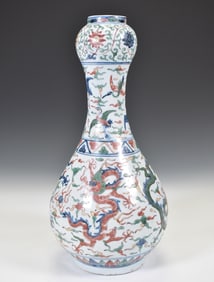 MING WUCAI DRAGON PORCELAIN GARLIC VASE