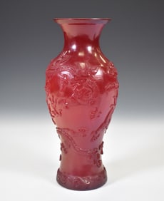 CHINESE DRAGON RELIEFS PEKING GLASS VASE 