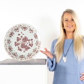 MING UNDERGLAZE RED SCALLOPED RIM PLATE