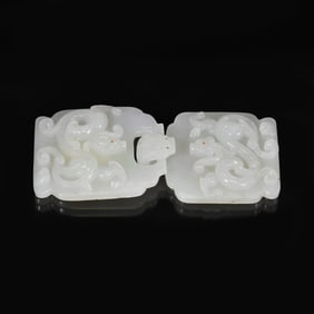 A FINELY CARVED WHITE JADE DRAGON BELT PLAQUES