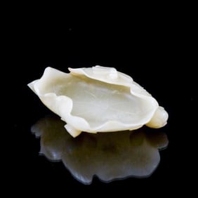 CHINESE JADE LOTUS LEAF BRUSH WASHER