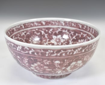MING RED & WHITE WRAPPED FLORAL BOWL