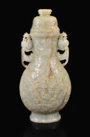 18/19TH C CHINESE JADE OF URN IN DRAGON & PHOENIX MOTIF