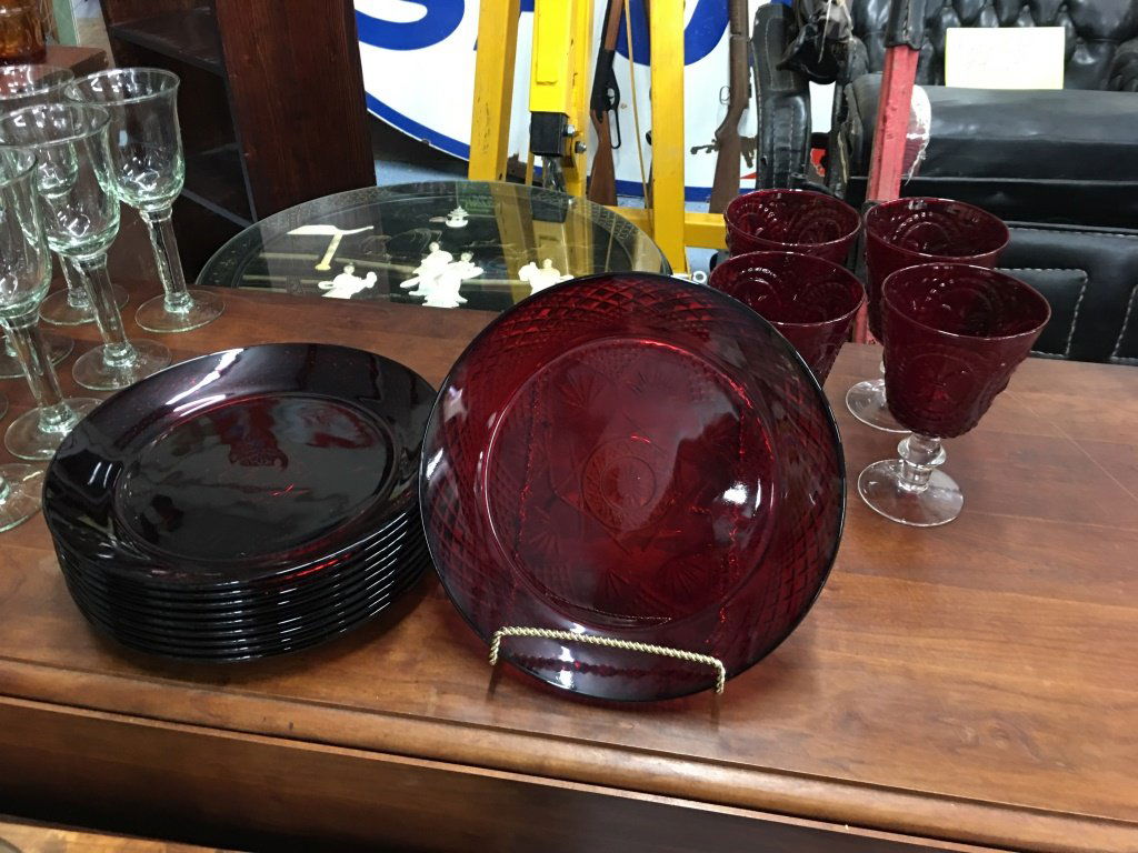 Lot Of Ruby Glass (1 of 1)