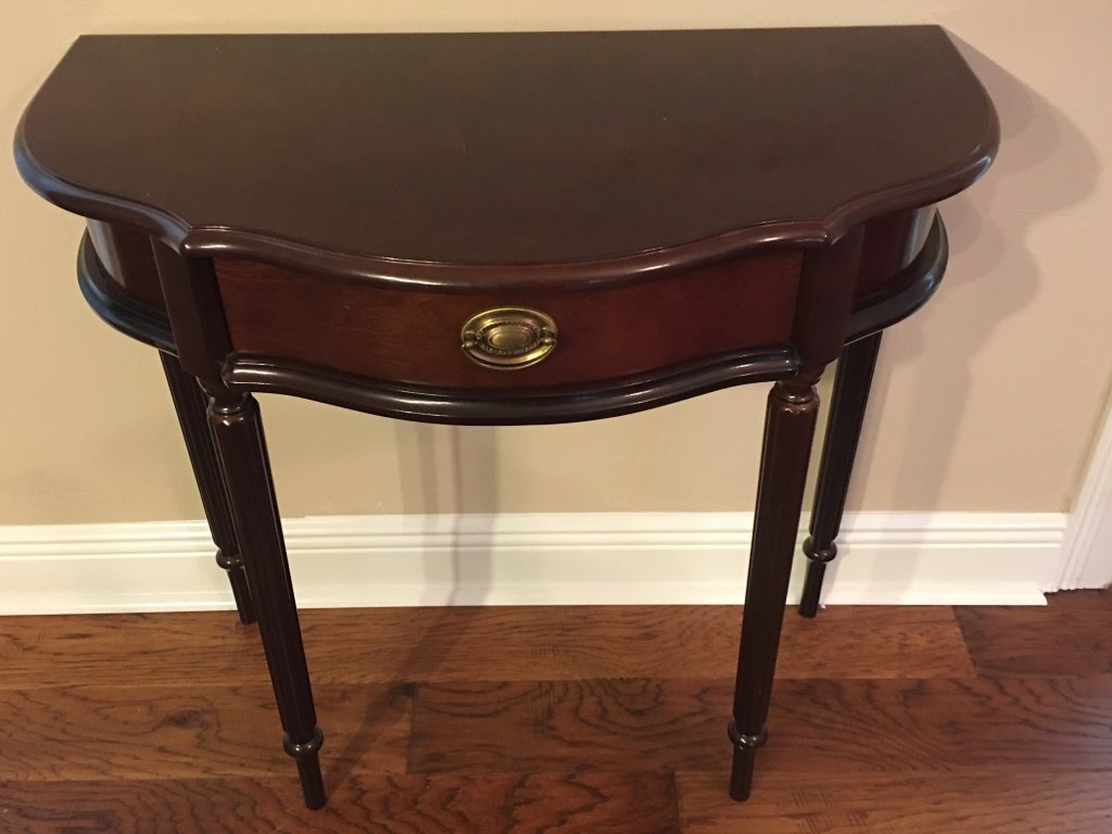 Small Entry Table (1 of 2)