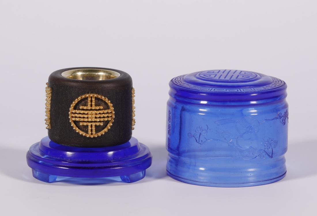 Qing Dynasty - "Qinan" Wood & Gilt Thumb Ring (1 of 8)