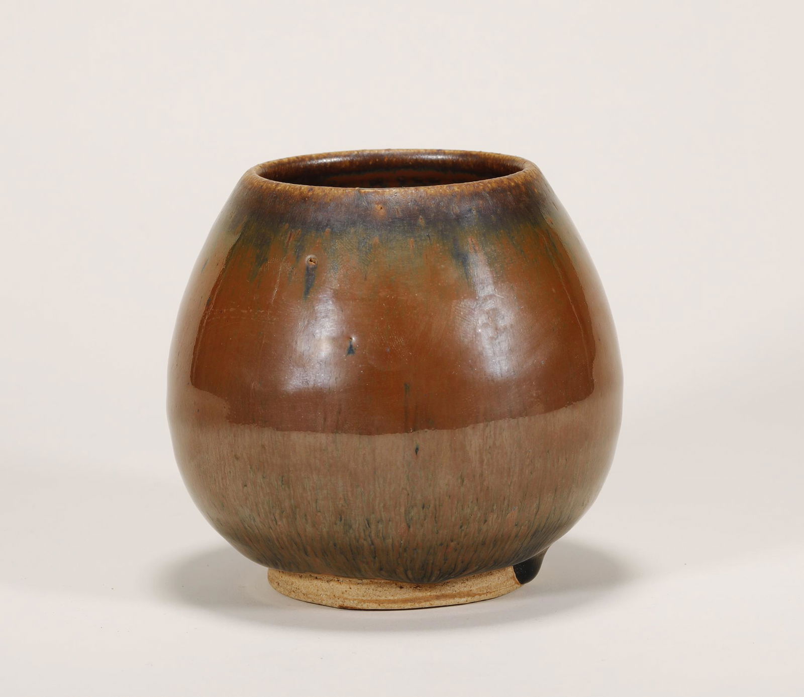 Yuan Dynasty - Colored Jar (1 of 8)