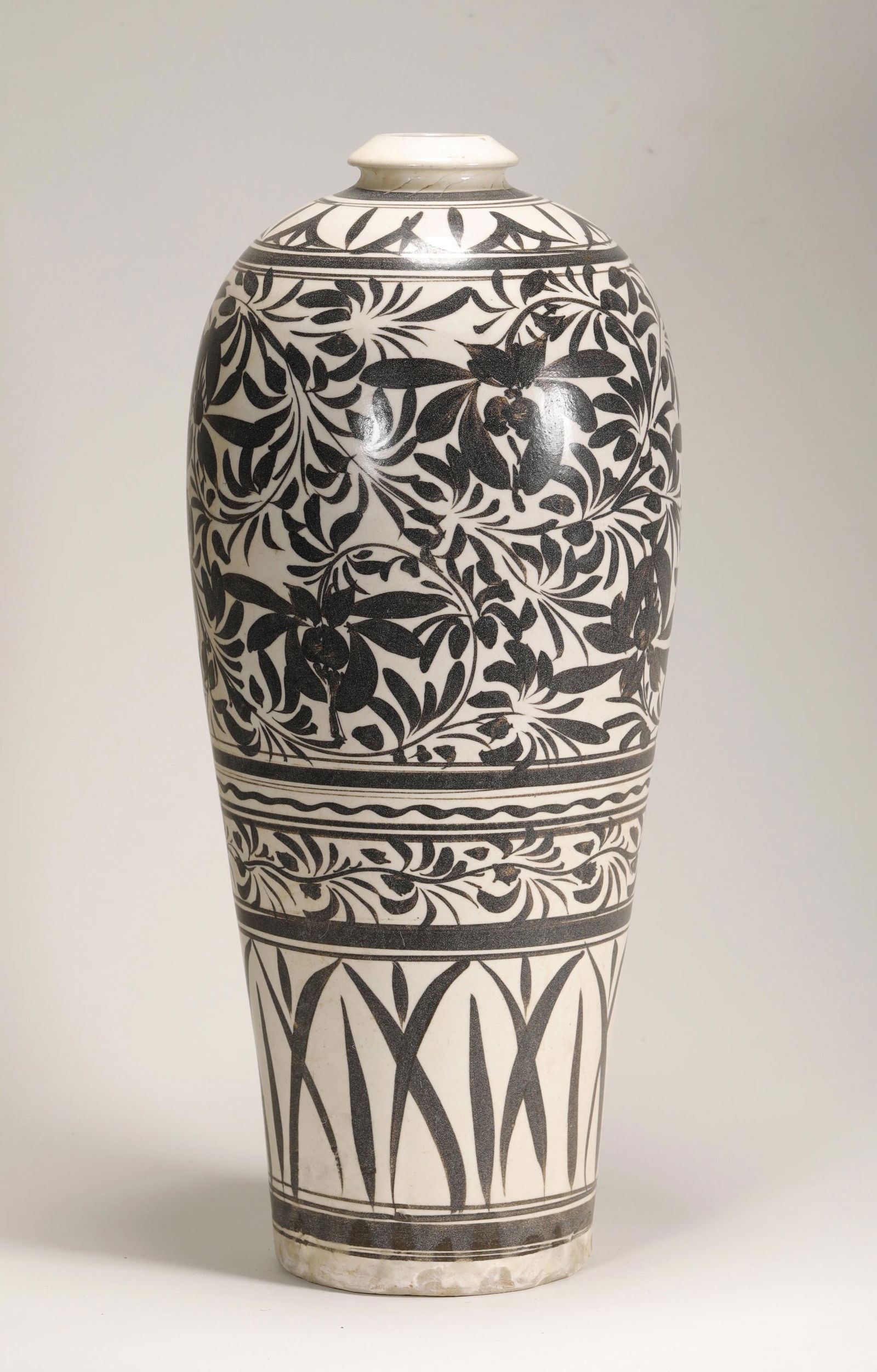 Song Dynasty - Cizhou Ware Vase (1 of 8)