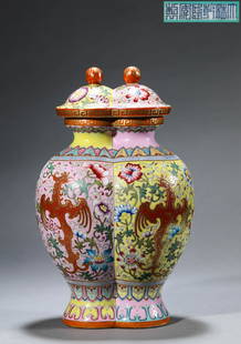 Qing Dynasty Qianlong year pastel painted gold phoenix double even bottle: H: 11 3/4 in(29.8cm) w: 7 1/4 in(18.3cm)