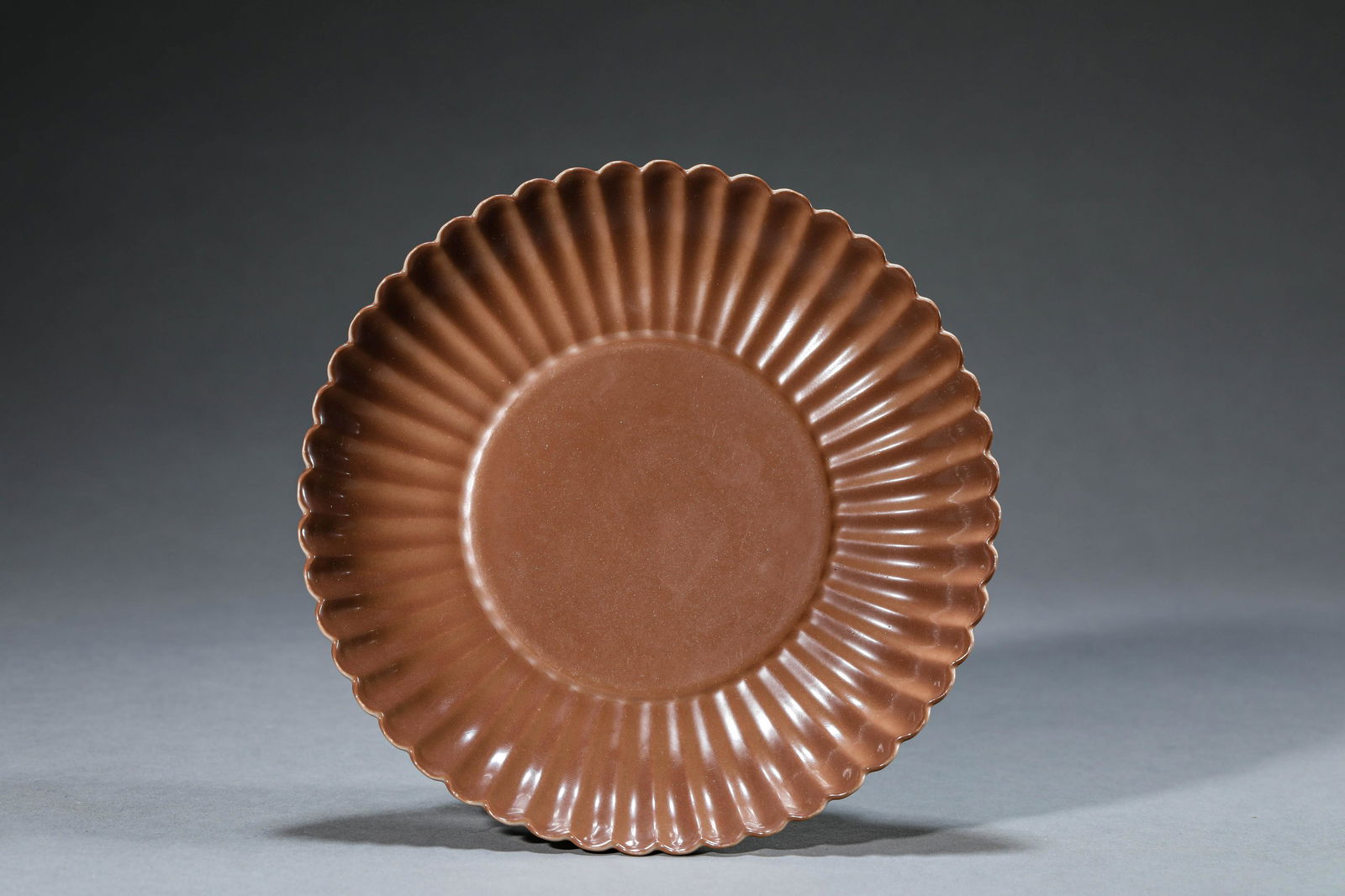 A Brown-Glazed Lobed Dish (1 of 5)