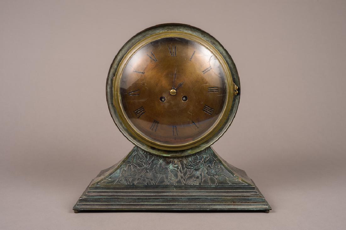 Art Deco Bronze Grapevine Design Mantel Clock w. (1 of 4)