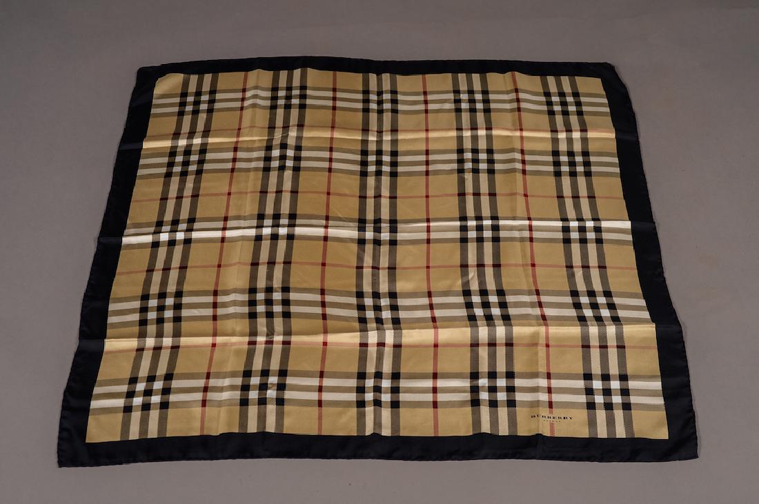 Authentic Burberry scarf 100% silk (1 of 3)