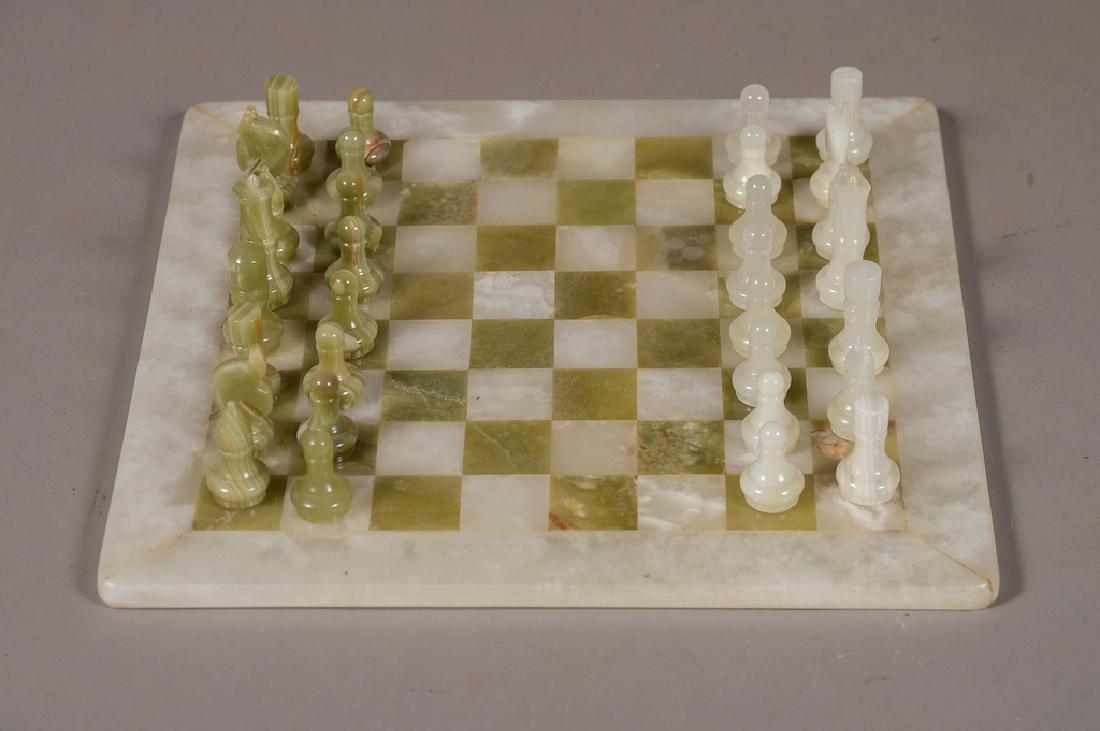 Onyx complete chess set. (1 of 5)
