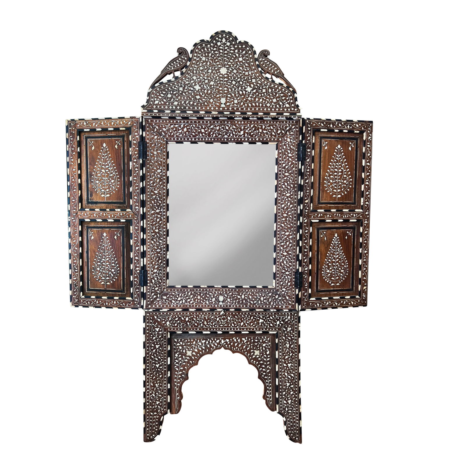 A LARGE ANGLO- INDIAN INLAID WOOD FRAME (1 of 9)