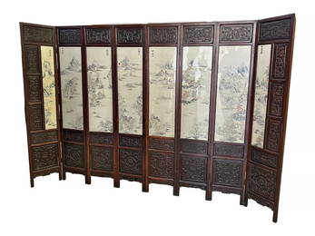 A LARGE CHINESE SILK EMBROIDERY AND HARDWOOD FLOOR SCREEN, EARLY 19TH CENTURY