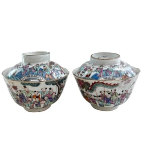 PAIR CHINESE FAMILLE-ROSE PORCELAIN CUPS & LIDS,