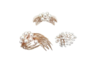 A LOT OF THREE ESTATE 14K GOLD AND PEARL BROOCHES