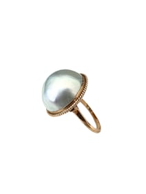 ESTATE 14K YELLOW GOLD AND PEARL RING