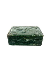 SPINACH JADE OR JADEITE HAND ETCHED BOX, 20TH CENTURY