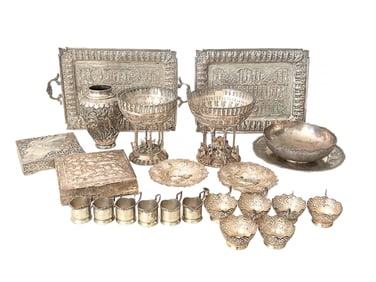 ASSORTMENT OF 23 PERSIAN SILVER ITEMS,TRAYS, BOWLS, BOXES AND CUPS, MID 20TH CENTURY