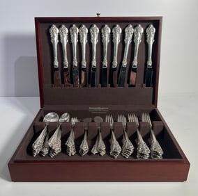 AMERICAN WALLACE STERLING SILVER CUTLERY SET IN BOX, 79.06 TROY OUNCES