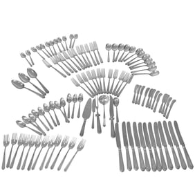 ENGLISH GORHAM STERLING SILVER 105 PIECE FLATWARE SET, EARLY 20TH CENTURY