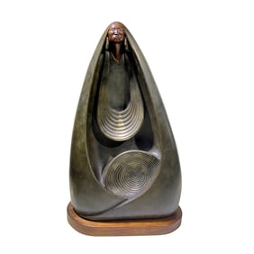 A LARGE NATIVE AMERICAN PATINATED BRONZE BY TIM NICOLA