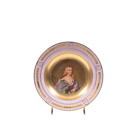 AN AUSTRIAN ROYAL VIENNA STYLE PAINTED PLATE