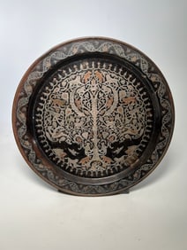 AN ANTIQUE INLAID SILVER SYRIAN OR EGYPTIAN COPPER DISH