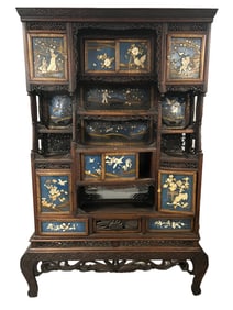 A VERY LARGE JAPANESE SHIBAYAMA CABINET WITH INLAY