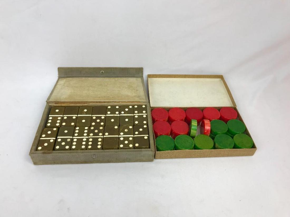 Bakelite Games & Game Pieces (1 of 4)