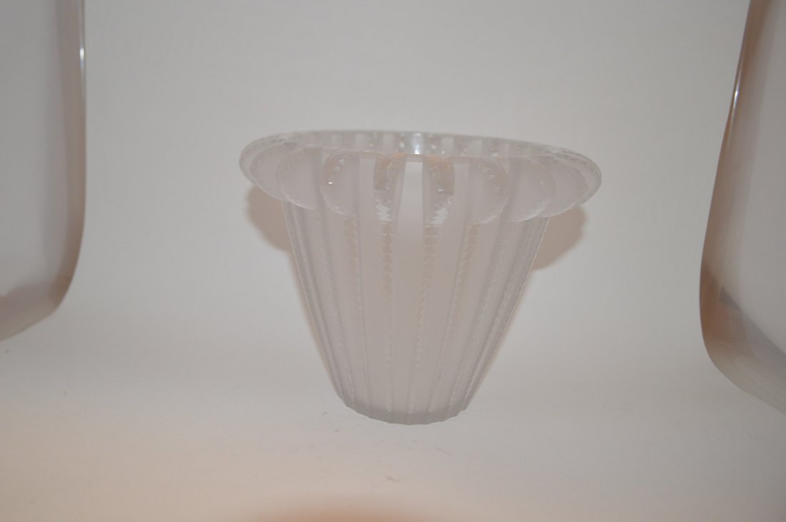 Lalique "Royal" Art Deco Vase 2010 (1 of 3)