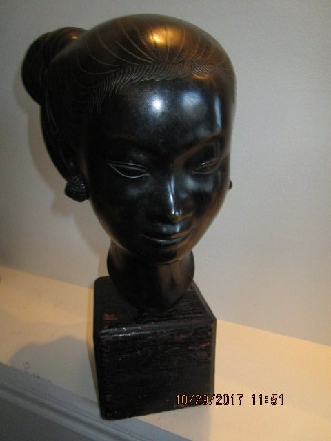 Bronze Geisha Head of Woman: Nguyen Thanh Le Vietnamese Bronze Geisha Head of a Woman, 13" tall