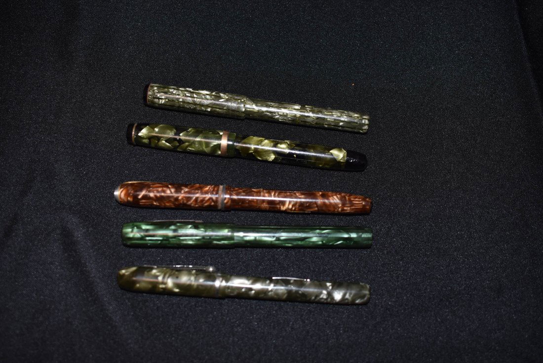 Lot of 5 Vintage Fountain Pens (1 of 2)