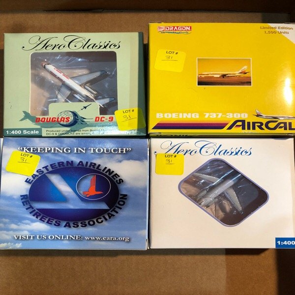 Four Diecast Model Airplanes 1:400 (1 of 2)