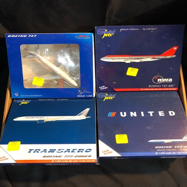Four Diecast Model Airplanes 1:400 (1 of 1)