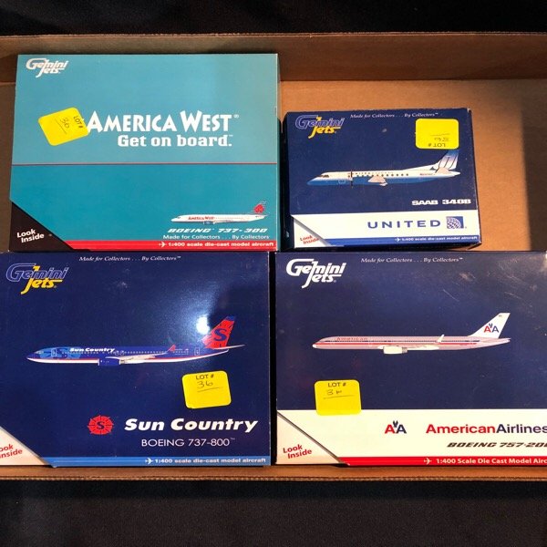 Four Diecast Model Airplanes 1:400 (1 of 2)